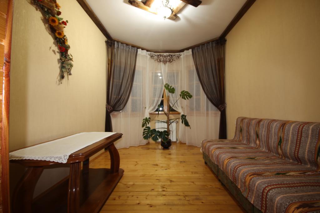 Hotel Bozhena Mykulychyn Exterior foto